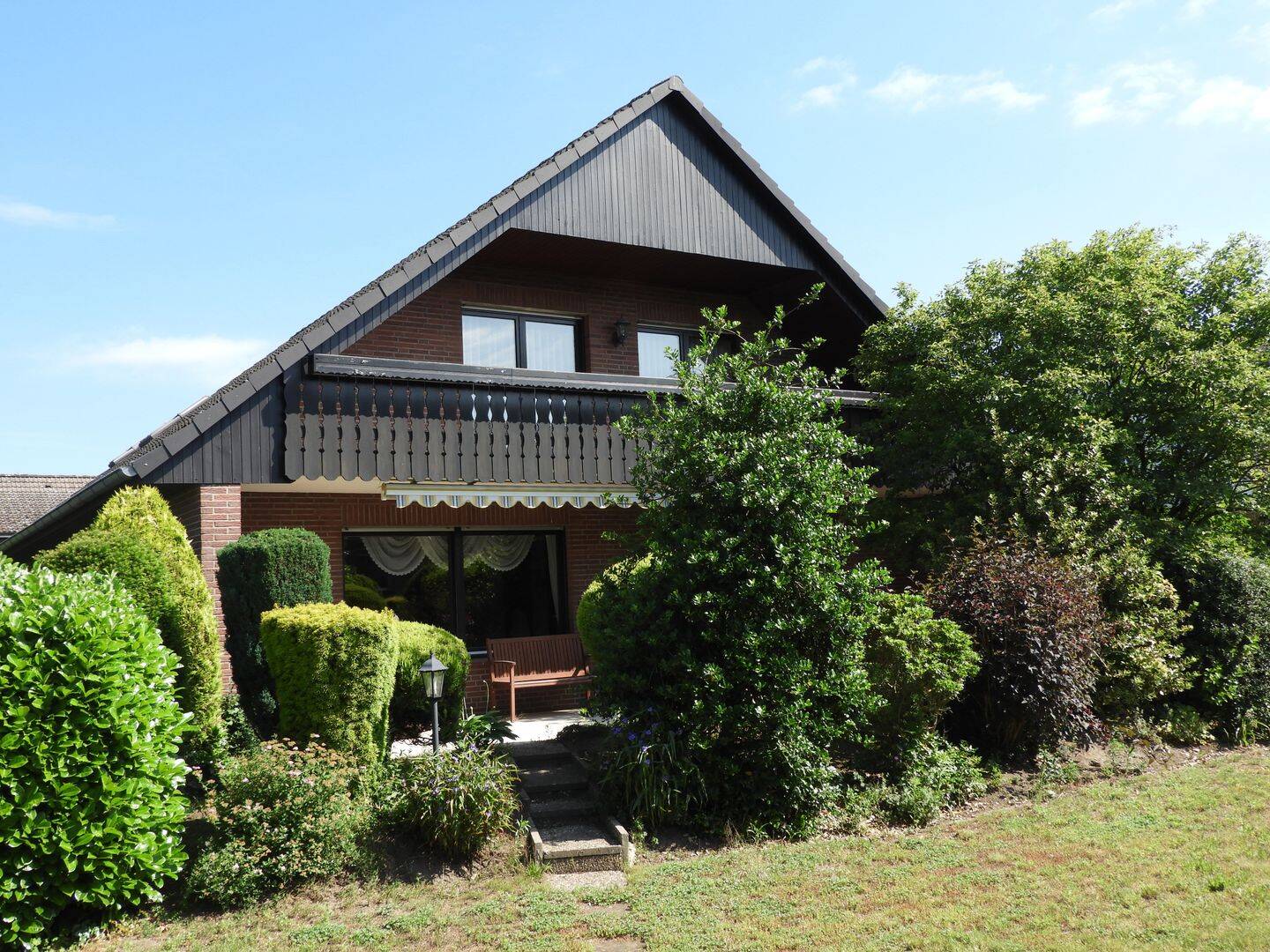 Sehr gepflegtes Niedrigenergiehaus in bester Lage auf schönem Grundstück zu verkaufen * 29378 Wittingen * Schillerstraße 14, 29378 Wittingen