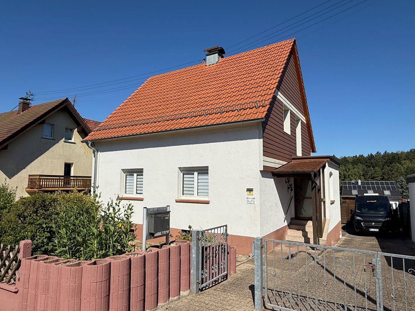 Kleines Haus, großes Grundstück: Viel Potential in Trippstadt, 67705 Trippstadt