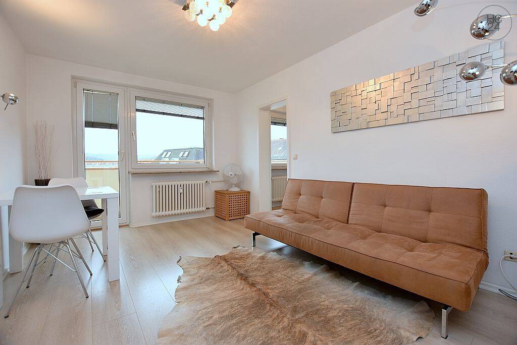 Wunderschöne, modern möblierte Wohnung mit Balkon in Stuttgart West, 70174 Stuttgart (Mitte Nord West)