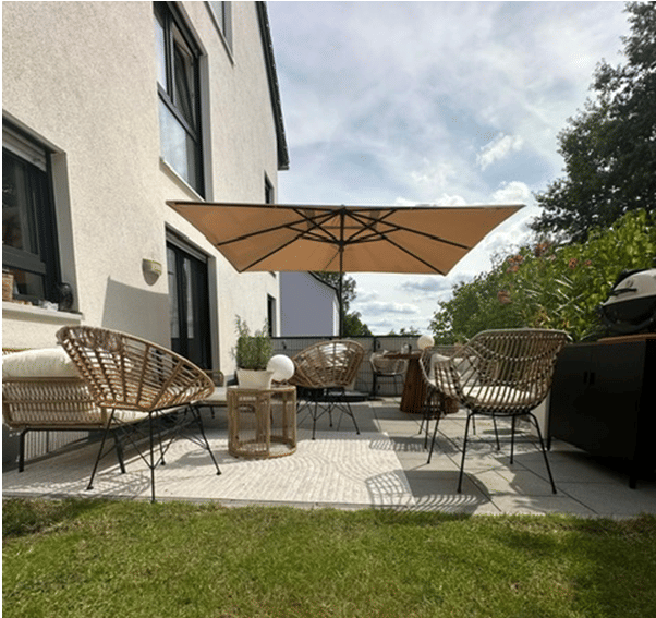 Stilvolle, neuwertige 4-Zimmer-Wohnung mit Terrasse, Garten und Balkon in Fürth-Unterfarrnbach, 90766 Fürth (Eigenes Heim Hardhöhe Unterfarrnbach Weststadt)