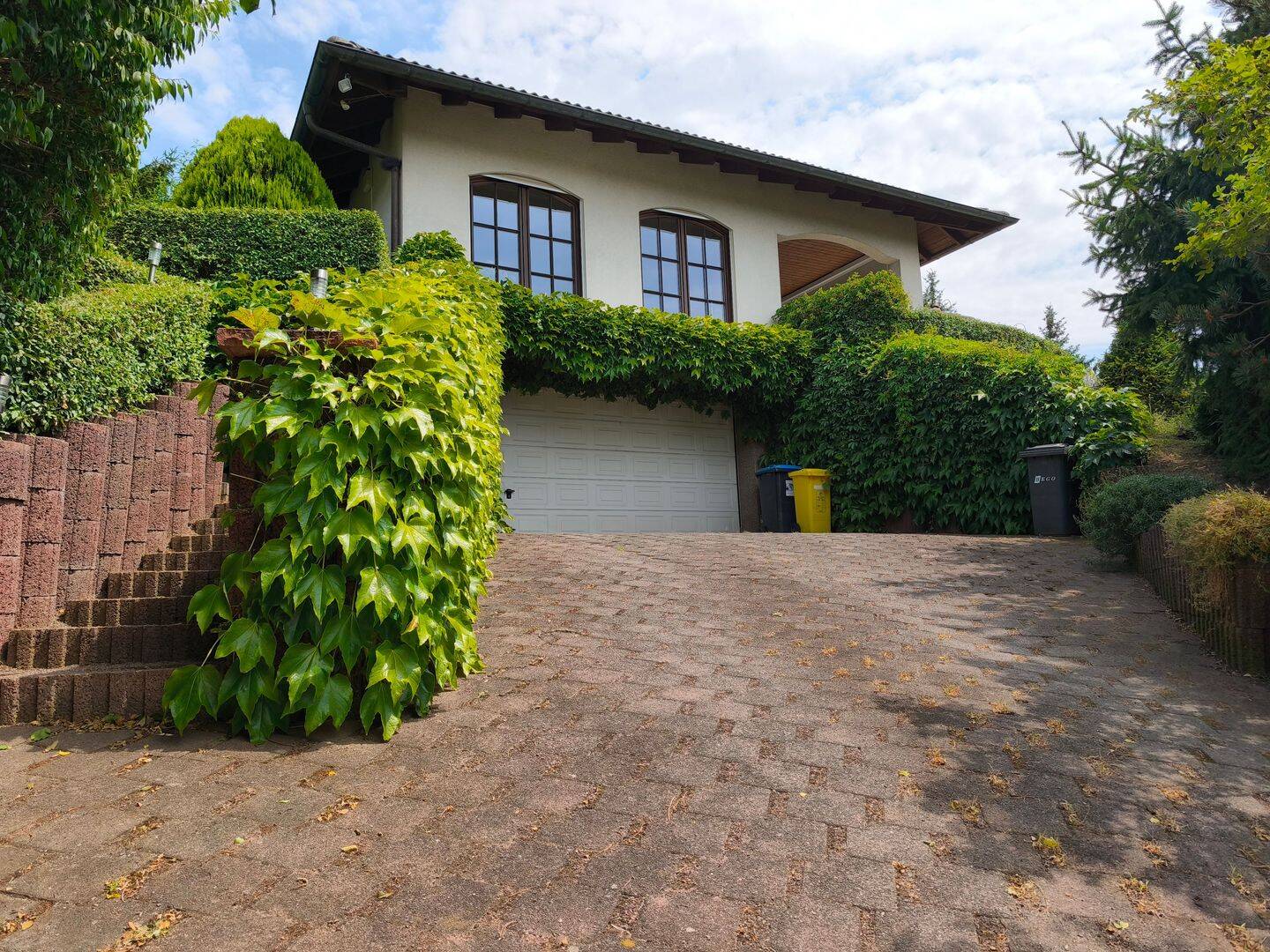 Exklusiver Bungalow mit Wellness-Potenzial und Doppelgarage, 6193 Petersberg