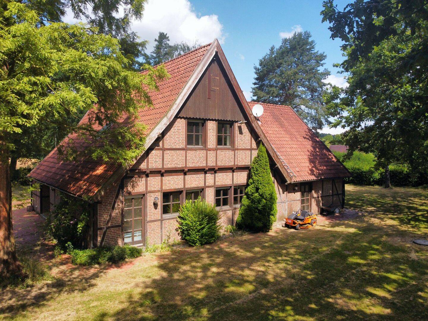 Liebhaberobjekt in wunderschöner Alleinlage! *Fachwerkhaus im Außenbereich von Leeden*, 49545 Tecklenburg