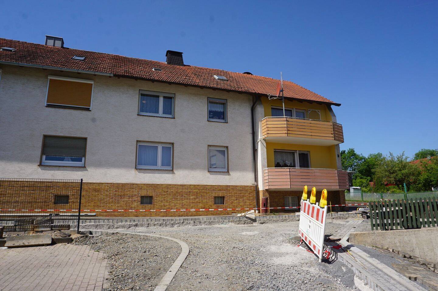 Gepflegtes Zweifamilienhaus zur Eigennutzung oder Vermietung. Keine Käuferprovision!, 34302 Guxhagen