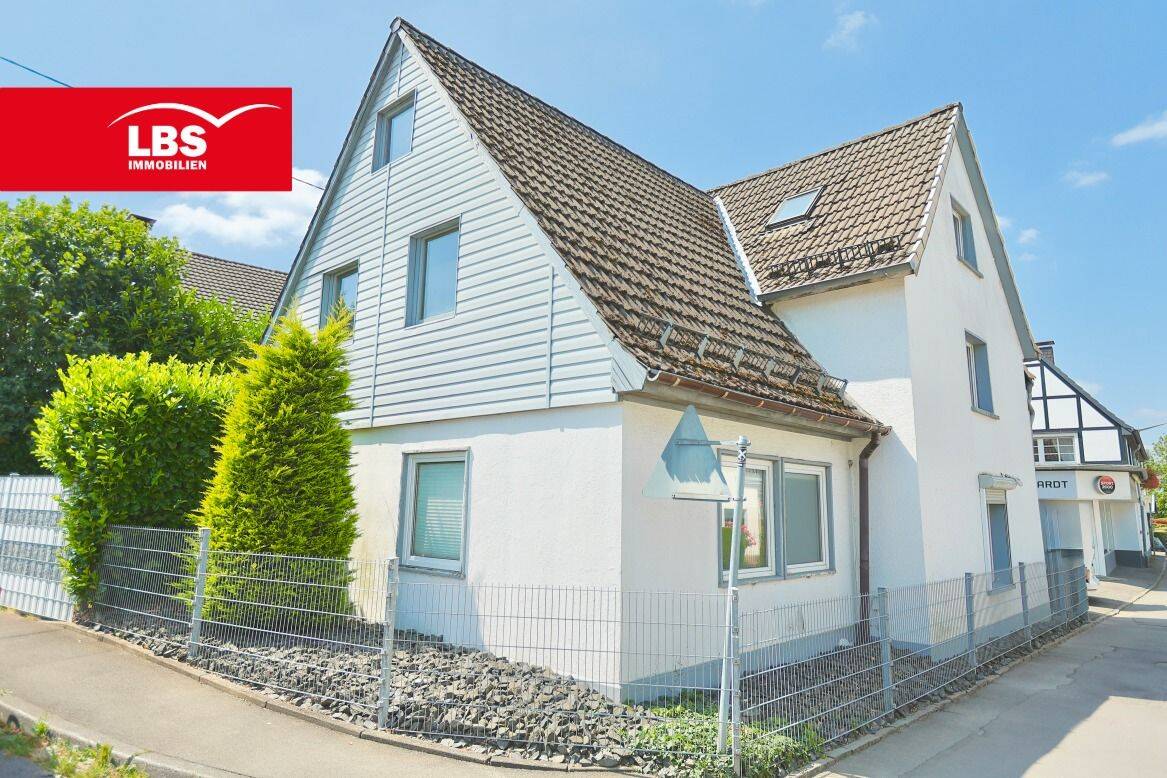 Modernisiertes Einfamilienhaus mit flexiblen Wohnmöglichkeiten, 51647 Gummersbach