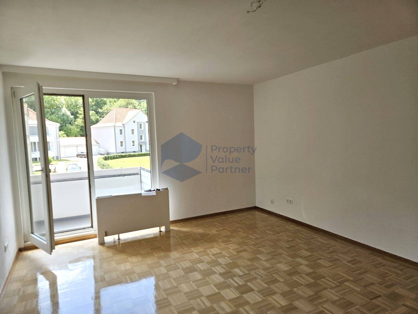 Grünlage: Komfortable 2-Zimmer-1.OG-Wohnung, 30989 Gehrden