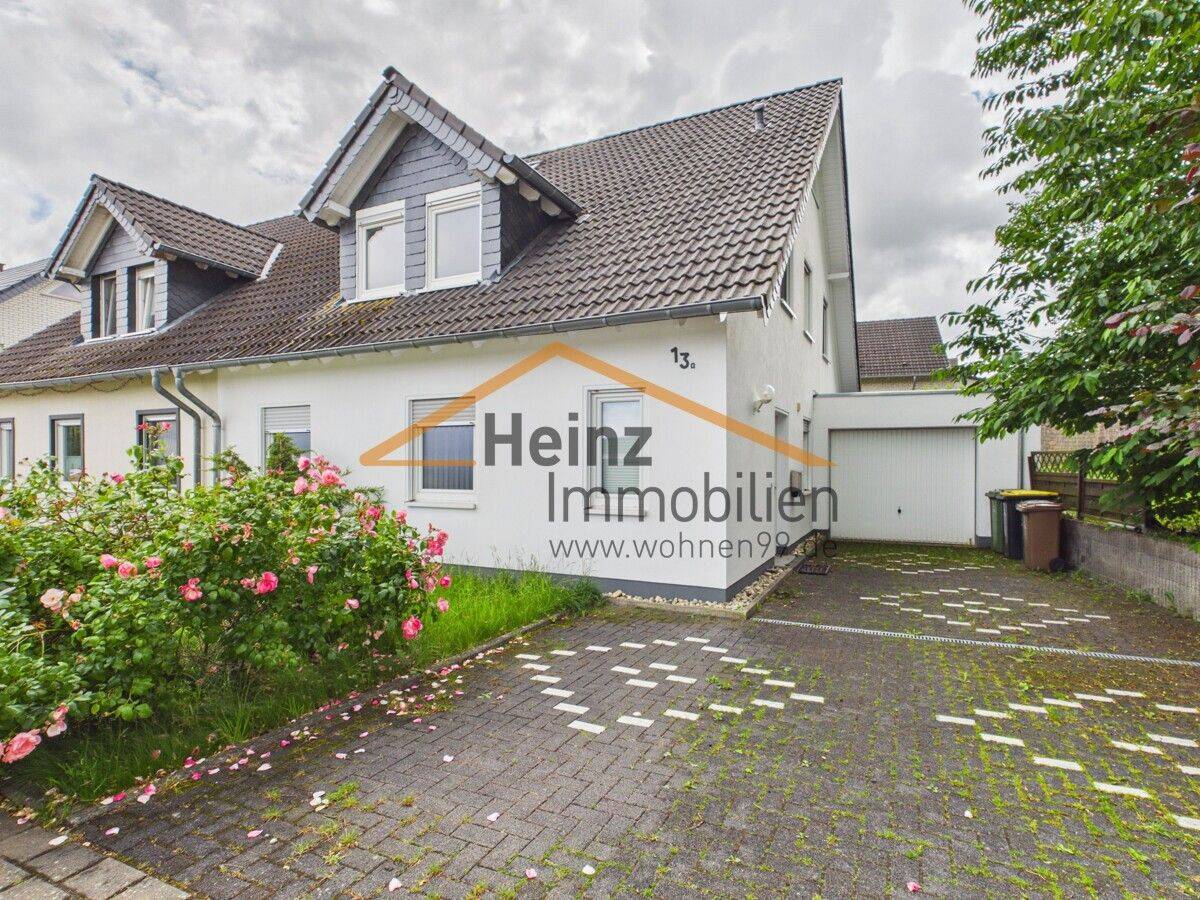 ***Großzügige Doppelhaushälfte mit traumhaften Weitblick***, 53773 Hennef (Sieg)