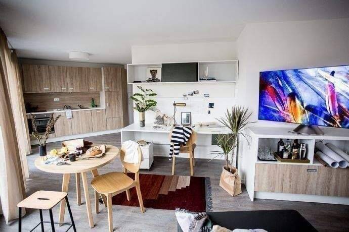 Möblierte Komfort XXL-Apartments mit Balkon im „Main Atrium“ auf der Hafeninsel, 63067 Offenbach am Main (Kaiserlei Offenbach am Main)
