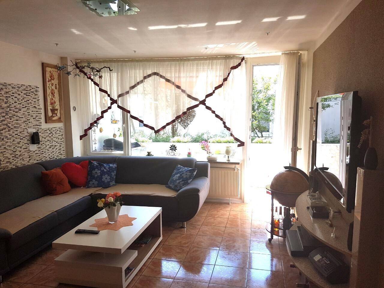 Kinderfreundliche 3 Zimmer Wohnung mit Balkon und Gemeinschaftsgarten, 42369 Wuppertal (Ronsdorf)