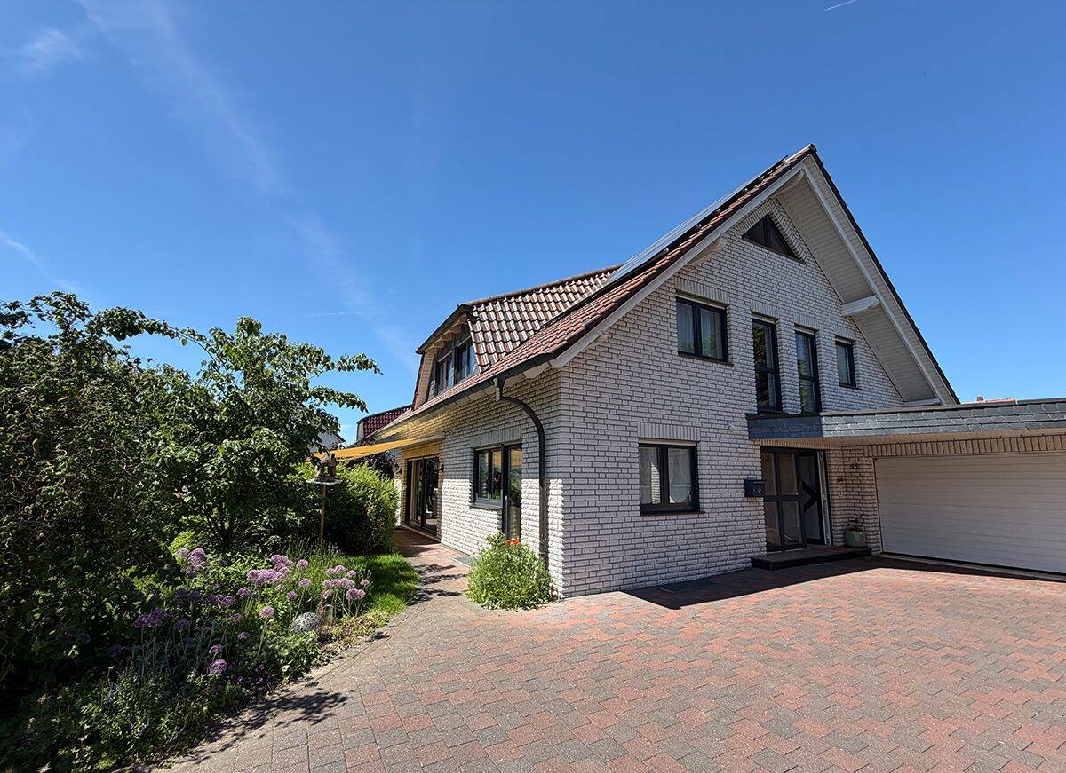 Sympathisches Einfamilienhaus in 32107 Bad Salzuflen, OT Wülfer-Bexten, 32107 Bad Salzuflen