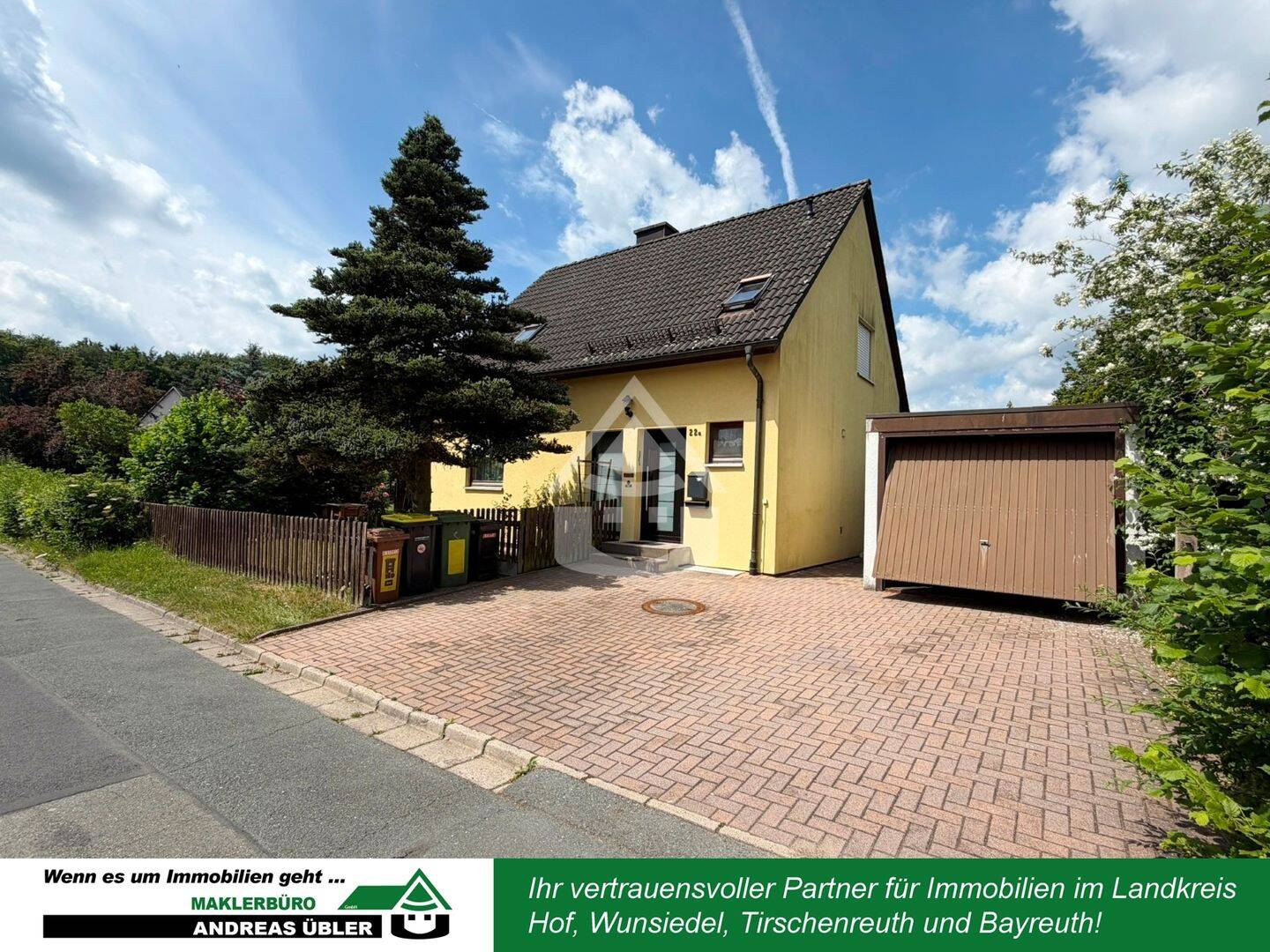 Familienfreundliches Einfamilienhaus in ruhiger Lage, 95100 Selb