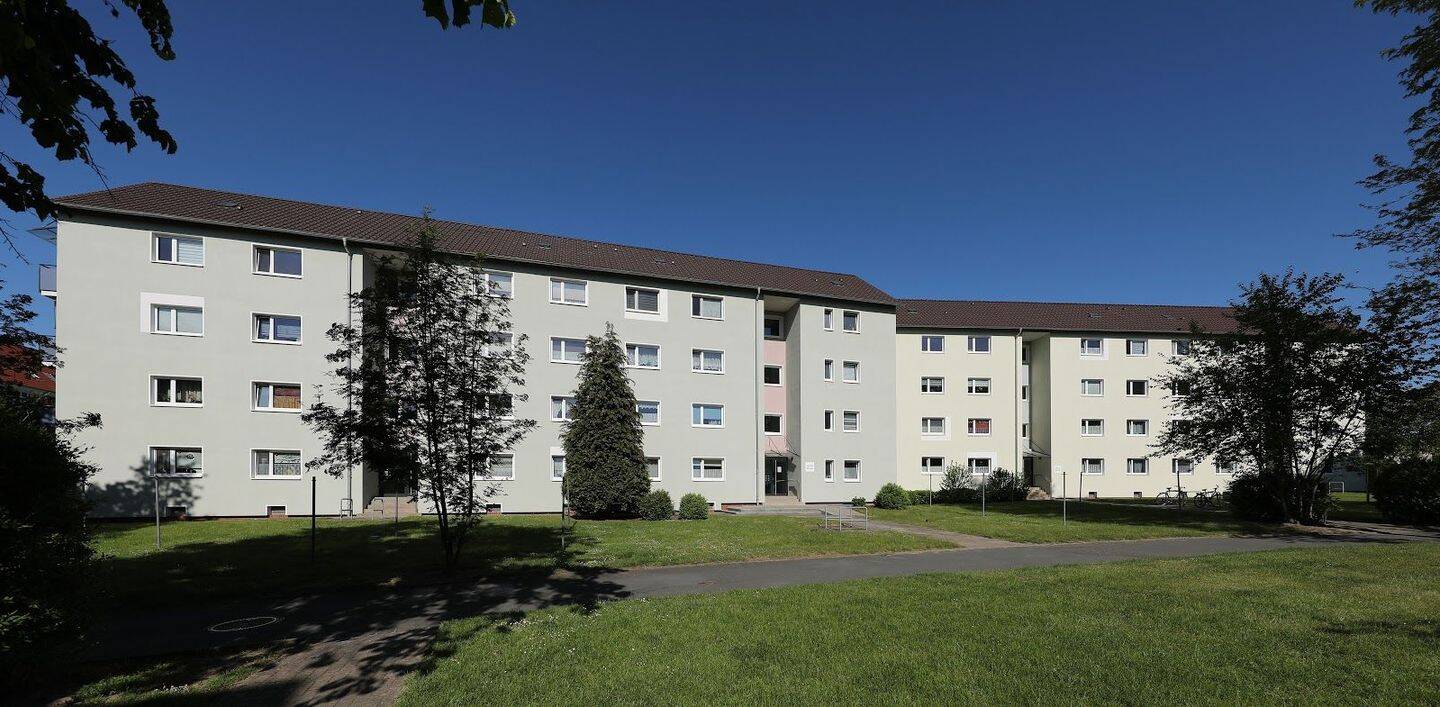Einladende Wohnung mit Balkon // 3.OG rechts, 38448 Wolfsburg