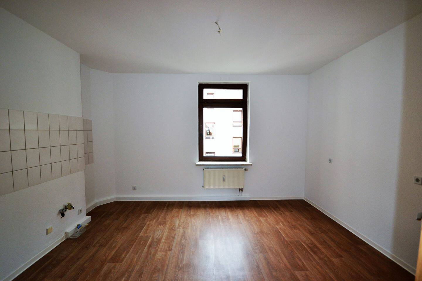 +++Familiennest mit Wannenbad und großer Küche+++, 39112 Magdeburg (Leipziger Str. Sudenburg)