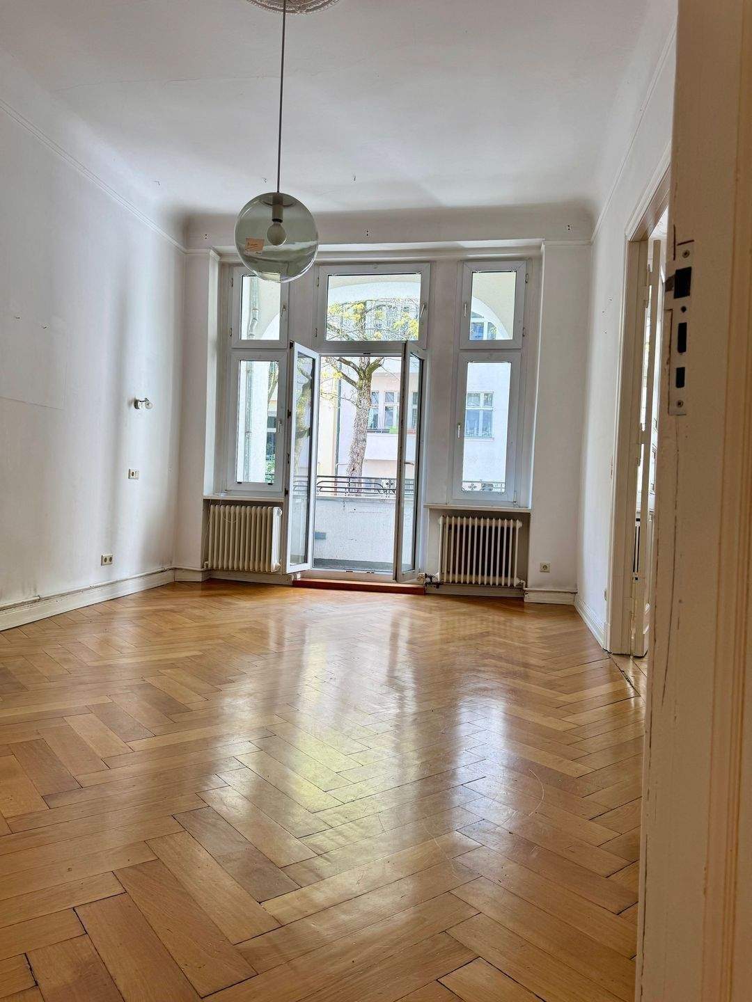 Historischer Charme & großes Potenzial: Altbaujuwel mit Kamin und Loggia in Steglitz, 12163 Berlin (Steglitz-Zehlendorf Friedenau Steglitz)