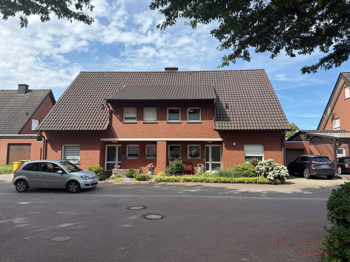 IMMOBILIEN GUMNIOR präsentiert: gepflegte Doppelhaushälfte in familienfreundlicher Wohnlage von Rheine-Mesum, 48432 Rheine
