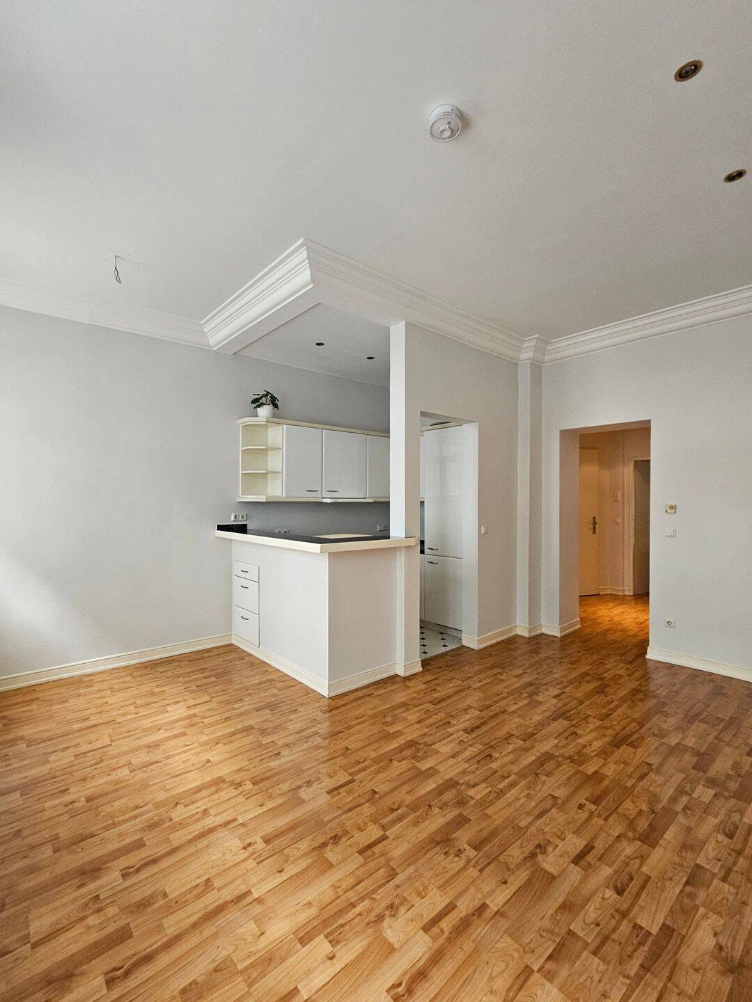 2 Zimmer mit Terrasse im Zentrum von Bockenheim, 60487 Frankfurt am Main (Bockenheim Hausen Rödelheim Westend-Süd)