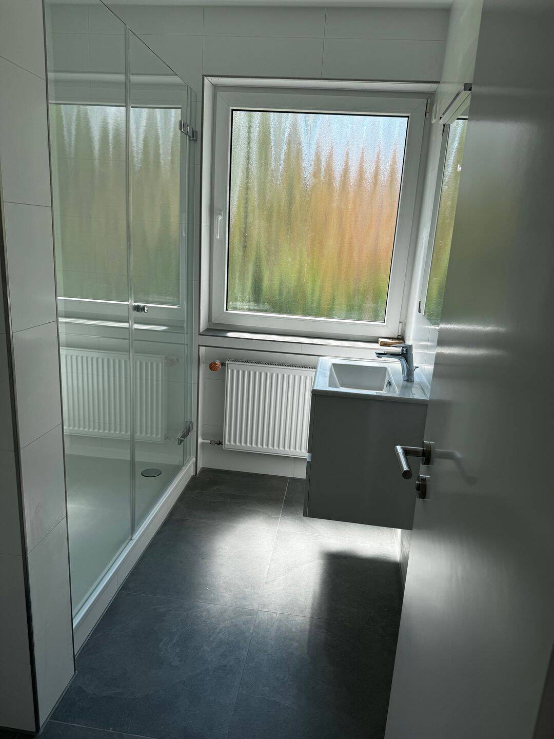 !!! Neuwertige, kernsanierte 3 Zimmereigentumswohnung in Sieglitzhof/ruhige Waldlage!!!, 91054 Erlangen (Burgberg Erlangen-Nord Erlangen-Ost Innenstadt Sieglitzhof)