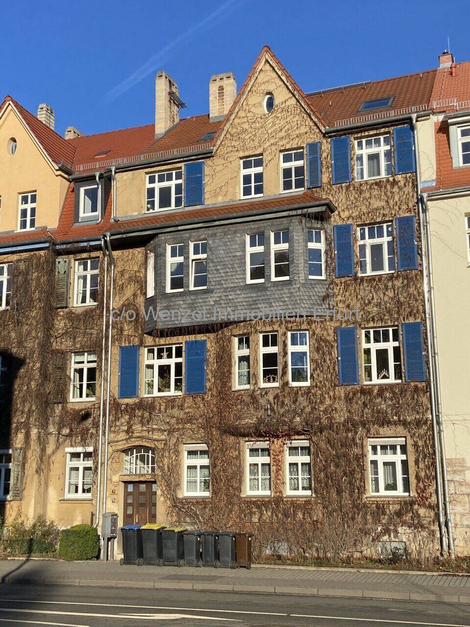 Gemütliche Dachgeschoss-Wohnung in zentraler Lage von Weimar, 99423 Weimar (Altstadt Innenstadt Nordvorstadt Südstadt Westvorstadt)