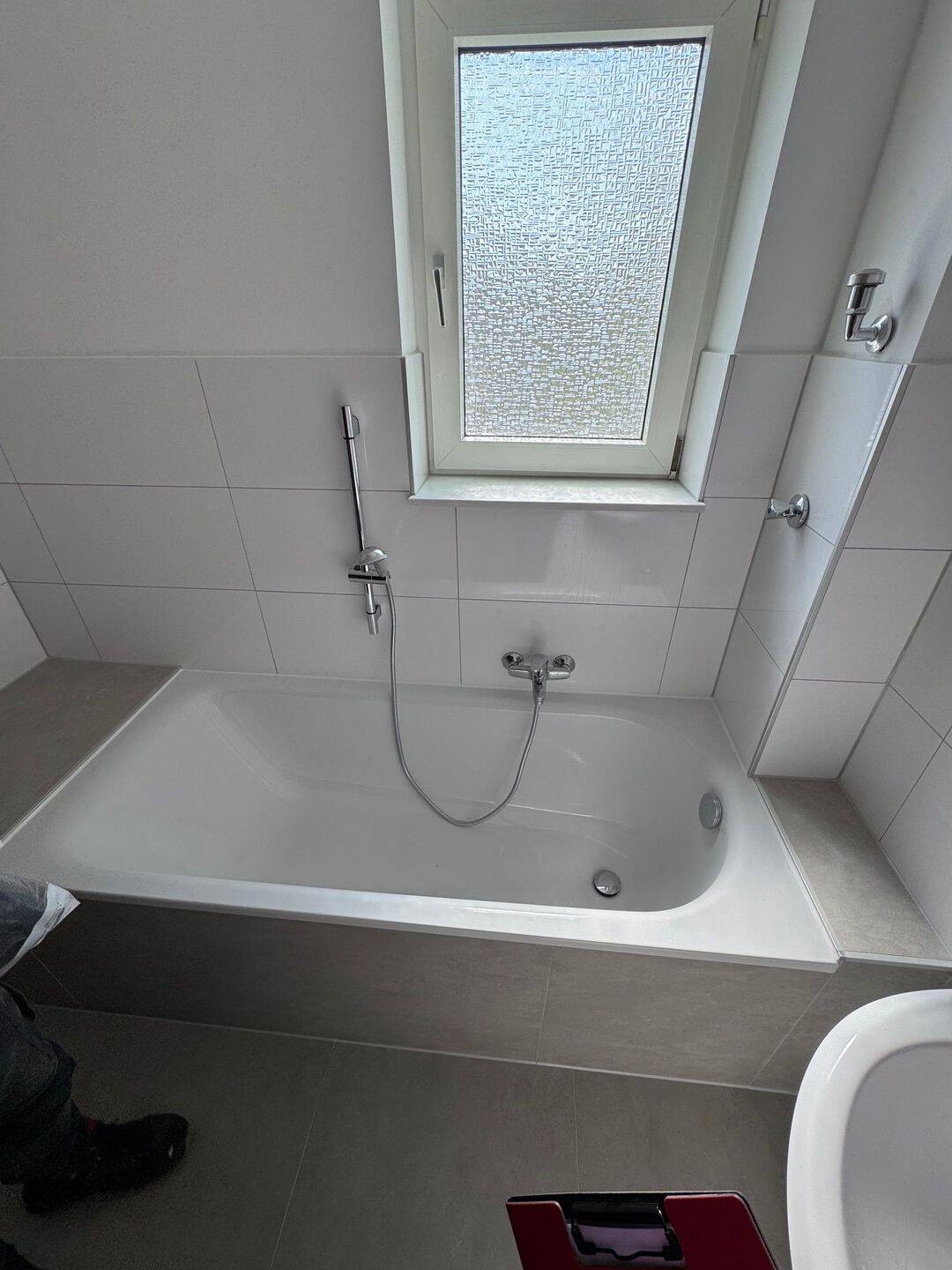 Schöne sanierte 3,5 Zimmerwohnung, 47119 Duisburg (Beeck Laar Ruhrort)