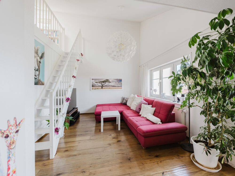 Attraktive 4-Zimmer-Dachgeschosswohnung mit Weitblick, 88069 Tettnang
