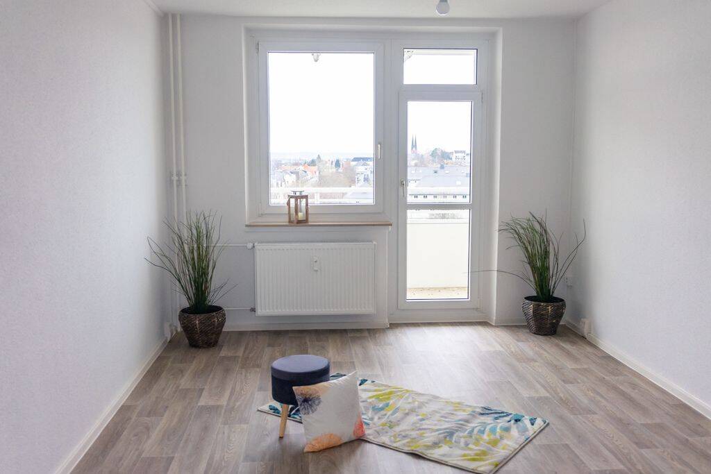 3-Raum-Wohnung – Balkon – Aufzug, 9126 Chemnitz (Altchemnitz Bernsdorf Gablenz Lutherviertel Sonnenberg)