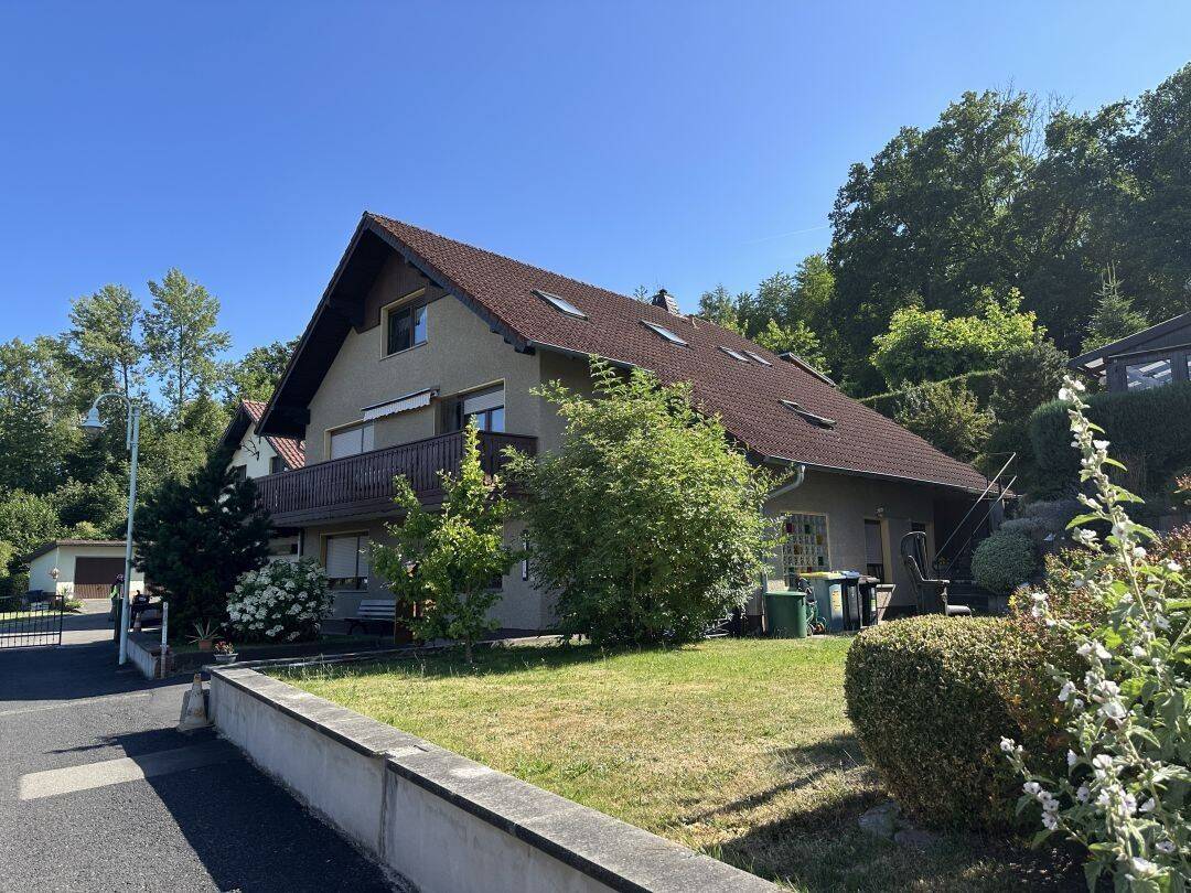 Ganzheitliches Wohnkonzept – EFH mit Sauna & Balkon plus separates Ferienhaus auf einem Grundstück, 36433 Bad Salzungen