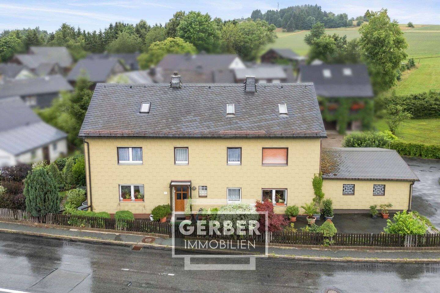 4km von Bad Steben, 1-2 Familien-Haus mit 2 Garagen und Werkstatt, 95179 Geroldsgrün