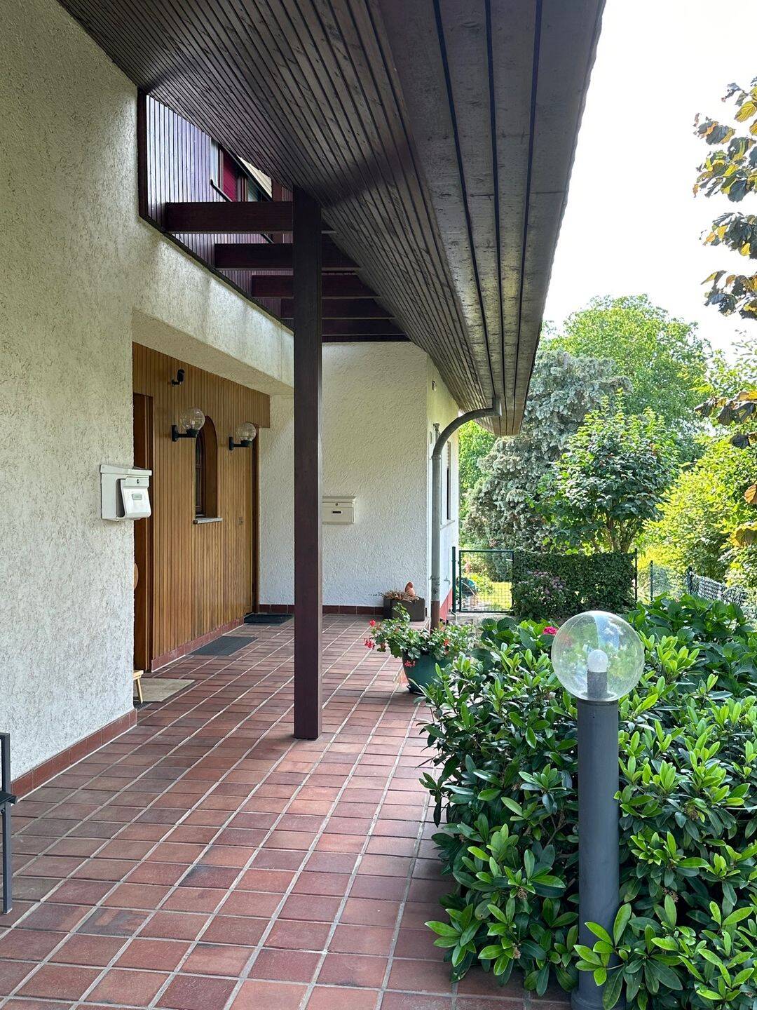 Provisionsfrei – Gepflegte DHH mit Fernblick in 63674 Altenstadt, 63674 Altenstadt