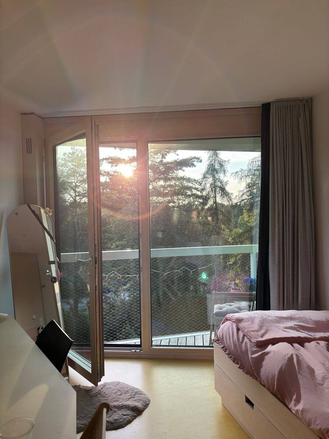 Zwischenmiete: Schönes Apartment im Franz-Mayer-Wohnheim, 93053 Regensburg (Galgenberg Kasernenviertel Kumpfmühl-Ziegetsdorf-Neuprüll Oberisling-Graß)