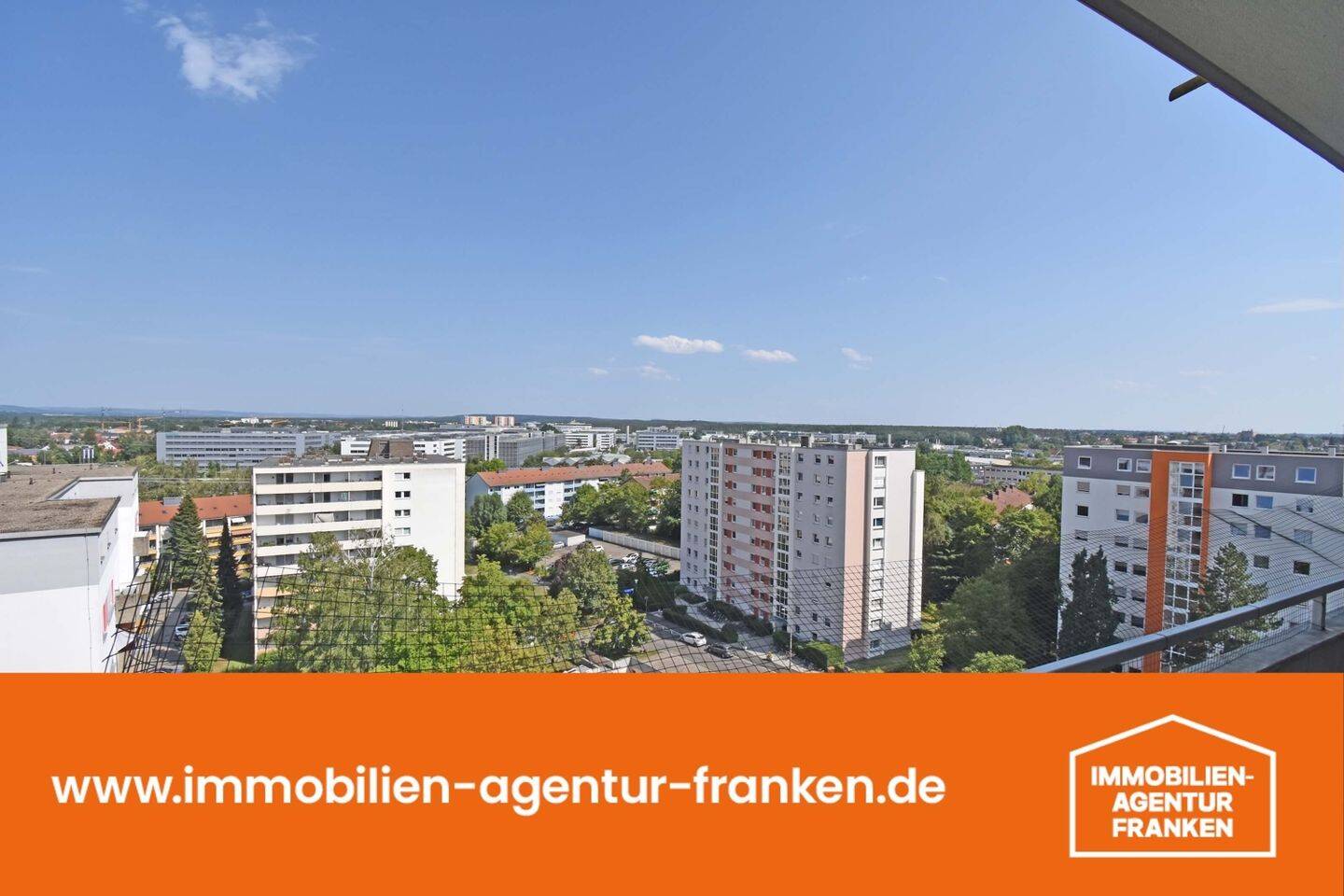 1-Zimmer-Wohnung in Erlangen-Bruck mit sensationeller Aussicht, 91058 Erlangen (Bruck Eltersdorf Erlangen-Süd Sebaldussiedlung Tennenlohe)