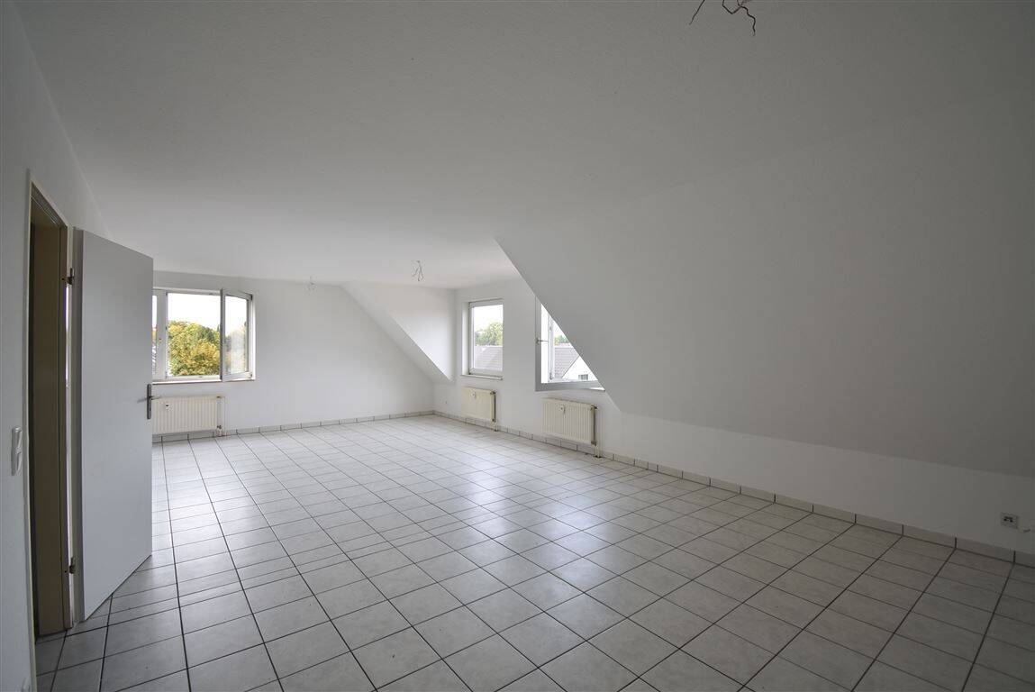 Provisionsfrei! Geräumiges Apartment in Voerde zu verkaufen, 46562 Voerde (Niederrhein)