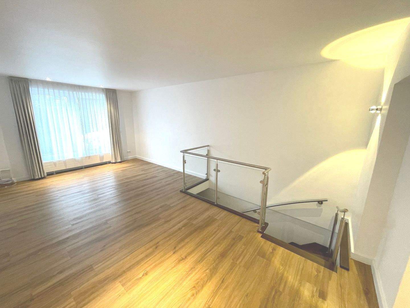 Neuwertige 2,5 Zimmer Wohnung im beliebten Nordend West mit EBK, 60318 Frankfurt am Main (Innenstadt Nordend-Ost Nordend-West)