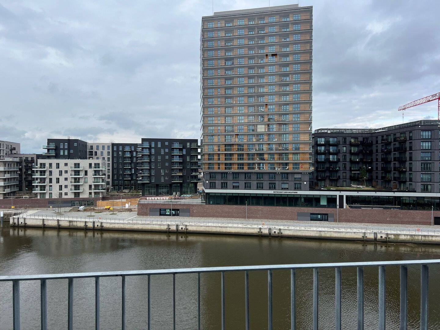 Familienwohnen mit Wasserblick:
Barrierefreier Neubau für einen Fünf-Personen-Haushalt, 20457 Hamburg (Mitte)