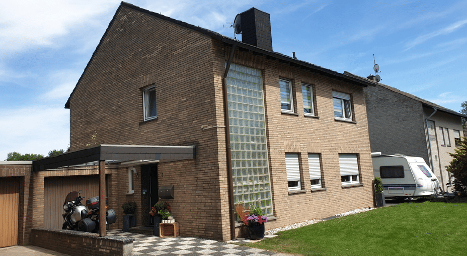 Freundliche 4-Raum-Wohnung im 1. OG in Wegberg-Merbeck mit Einbauküche, 41844 Wegberg