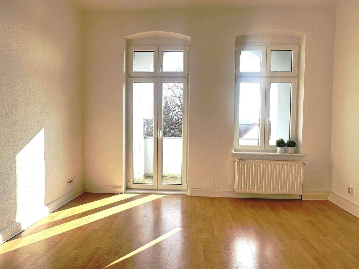 SEHR HELLE, FREIE WHG, MIT BLICK AUF D. WASSER, HELLE 3-4 ZIM-AB-WHG.+TOLLEM LOGGIA IN KÖPENICK, 12557 Berlin (Treptow-Köpenick)