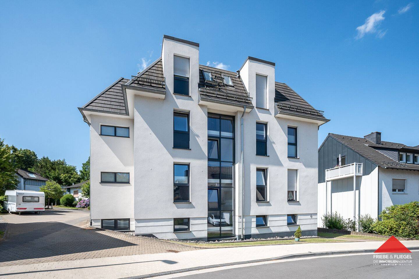 Moderne Mietwohnung mit TG-Stellplatz in stadtzentraler Lage von Meinerzhagen, 58540 Meinerzhagen