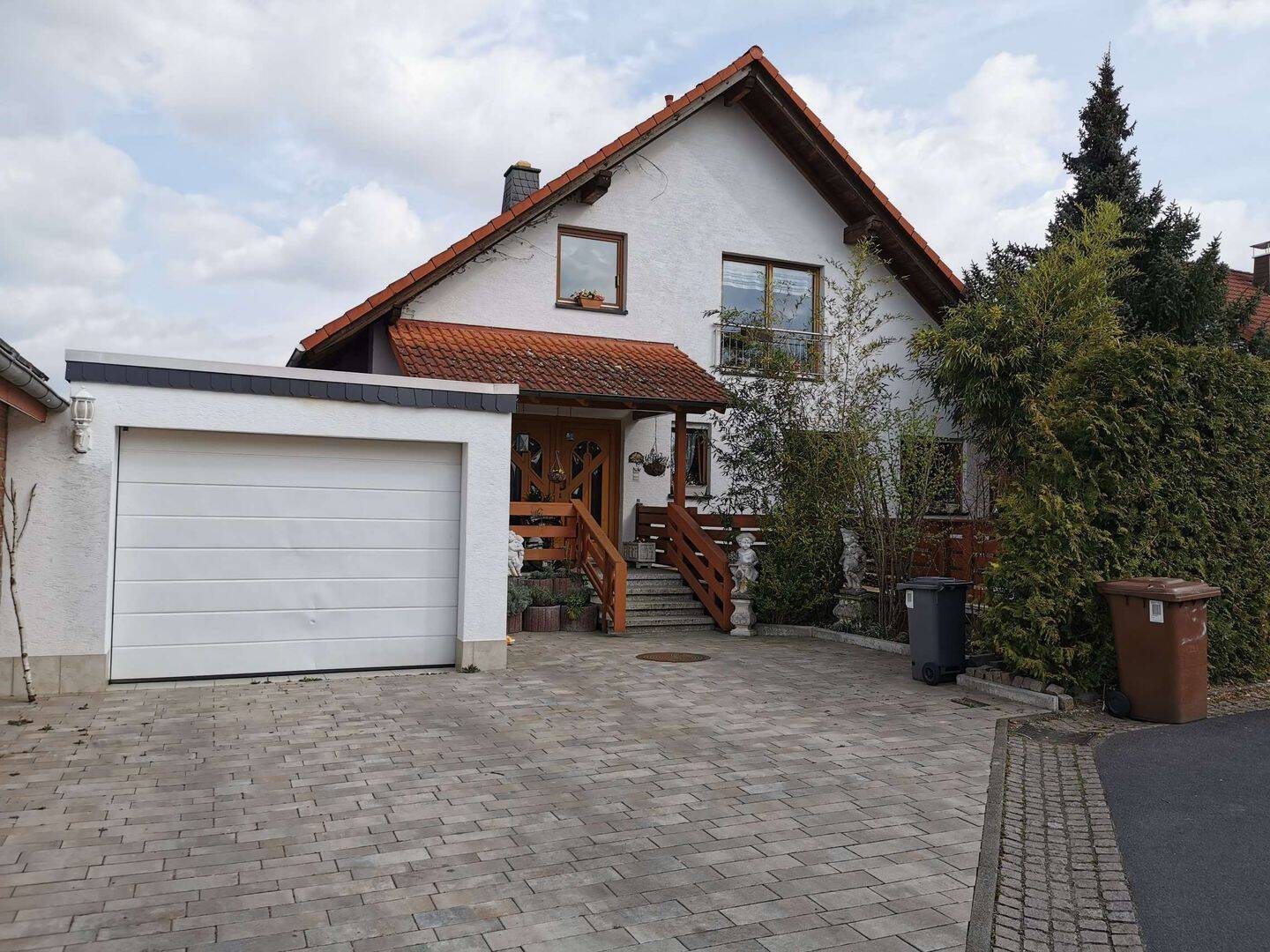 1-2 Familenhaus in bester Lage von Kaufungen, 34260 Kaufungen