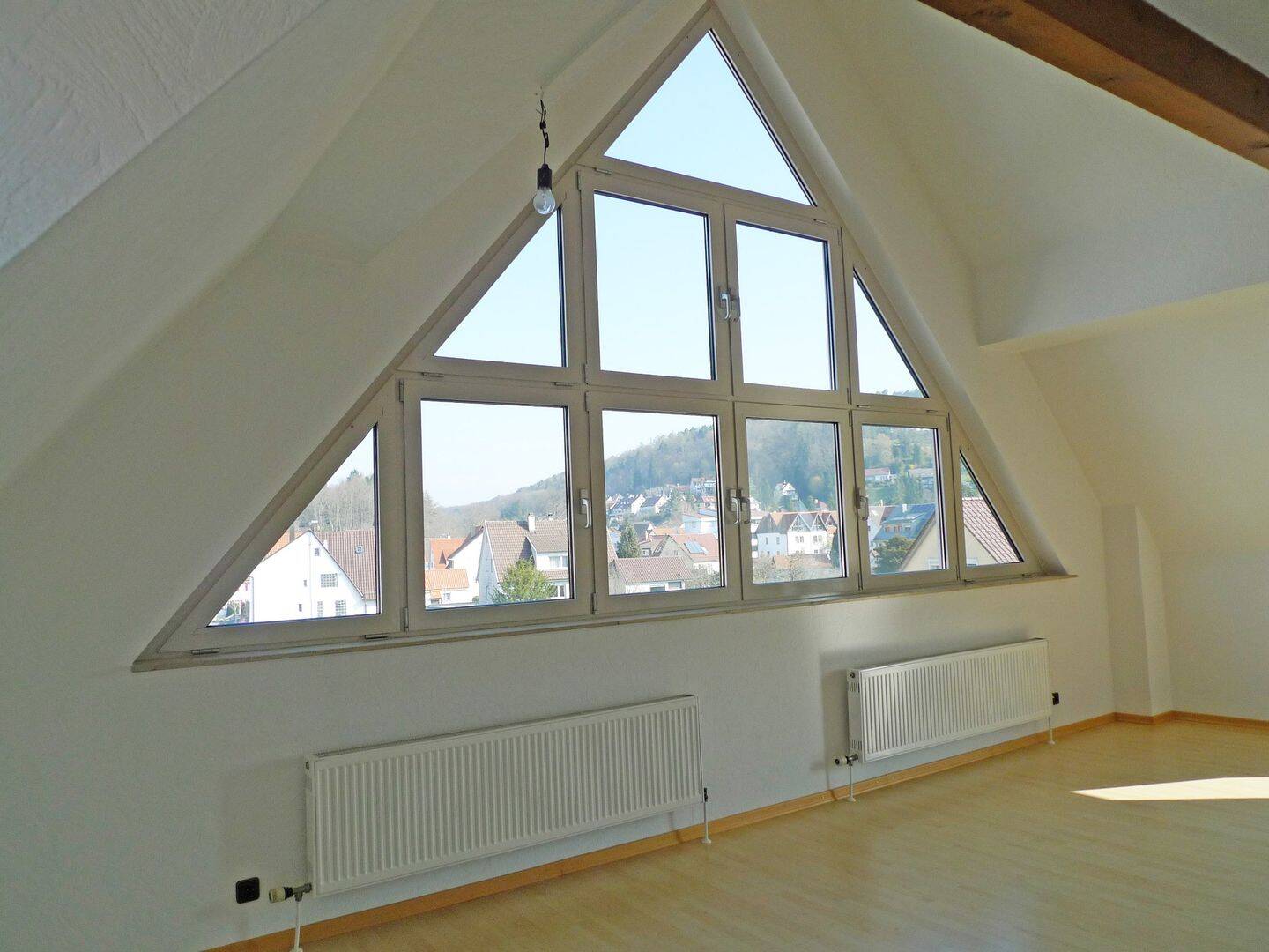 Traumhafte 3,5-Zimmer-Maisonettewohnung in TOP-Lage von Reichenbach zu vermieten, 73262 Reichenbach an der Fils
