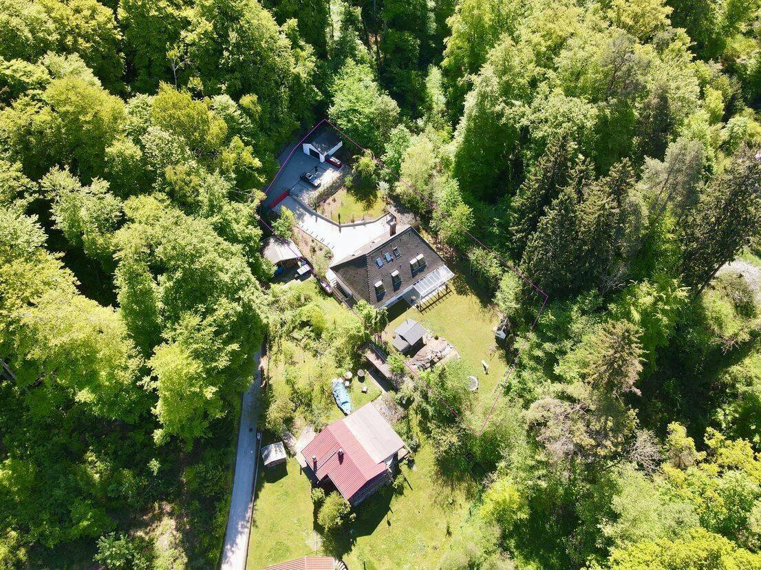Exklusives Grundstück mit Bestandsbebauung in Herrsching am Ammersee, 82211 Herrsching a. Ammersee