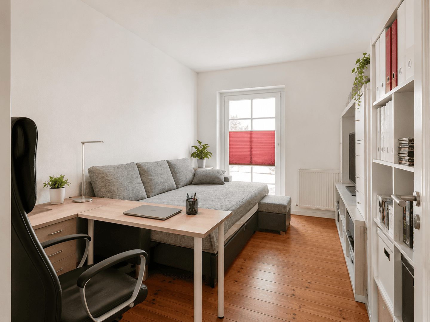 Wohnen nahe dem Tempelhofer Hafen – Wohnung mit großzügiger Loggia, 12099 Berlin (Neukölln)