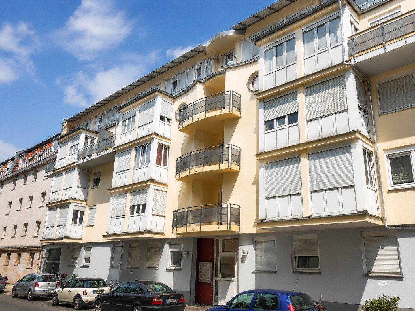 Modernes/ruhiges 1-Zimmer-Appartement mit Einbauküche in zentraler Lage in Fürth, 90762 Fürth (Innenstadt)