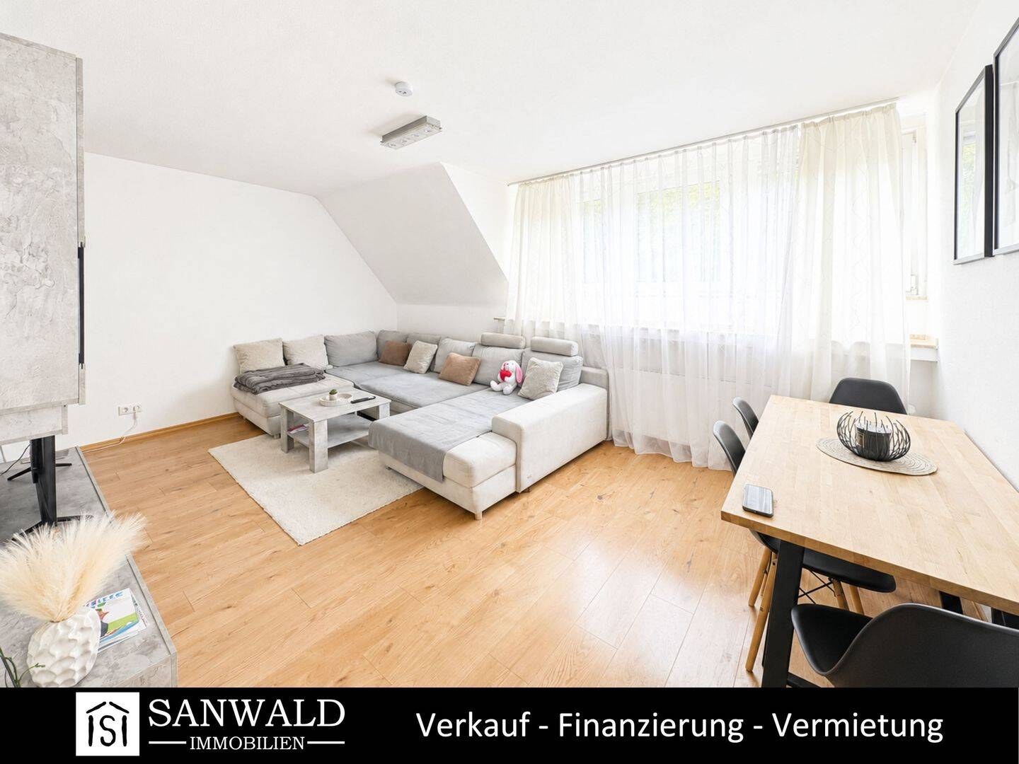 Gemütliche 2,5-Zimmer-Wohnung in ruhiger Lage, 40589 Düsseldorf