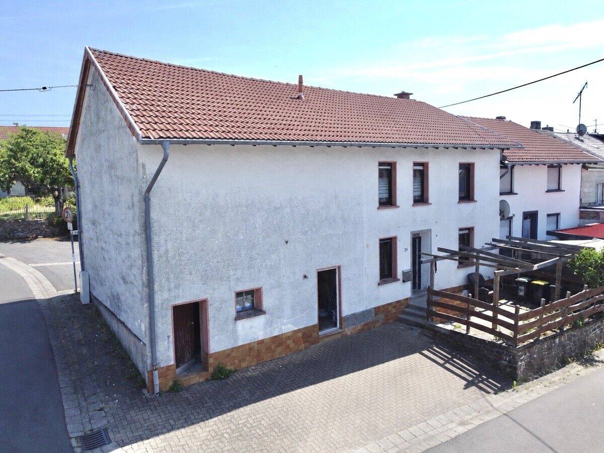 Einfamilienhaus mit Ausbaupotenzial- ideal für Handwerker und Eigennutzer, 66679 Losheim am See