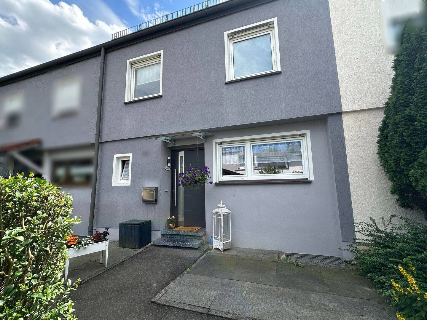Reihenmittelhaus mit idyllischem Garten und optimaler Raumaufteilung, 72793 Pfullingen