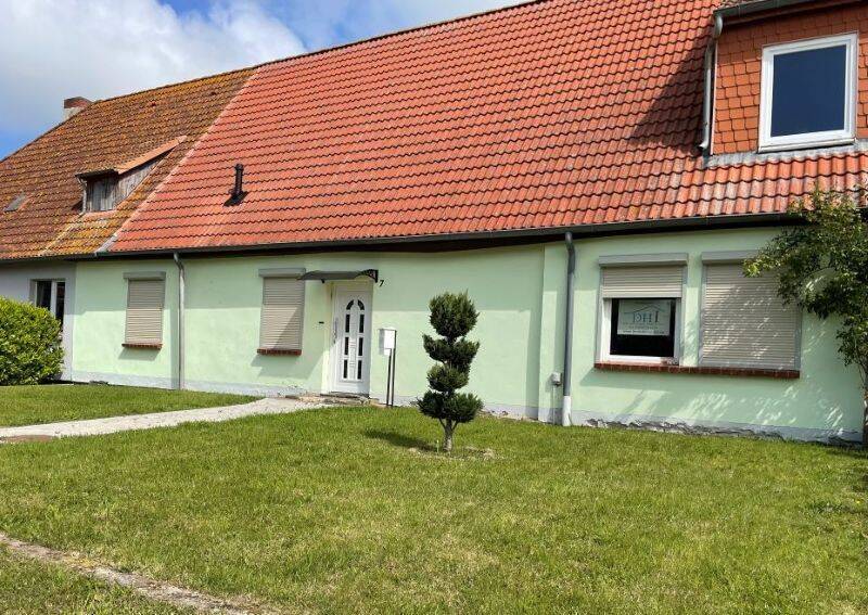Großes Reihenmittelhaus am Salzhaff/Ostsee in 18233 Am Salzhaff, 18233 Am Salzhaff