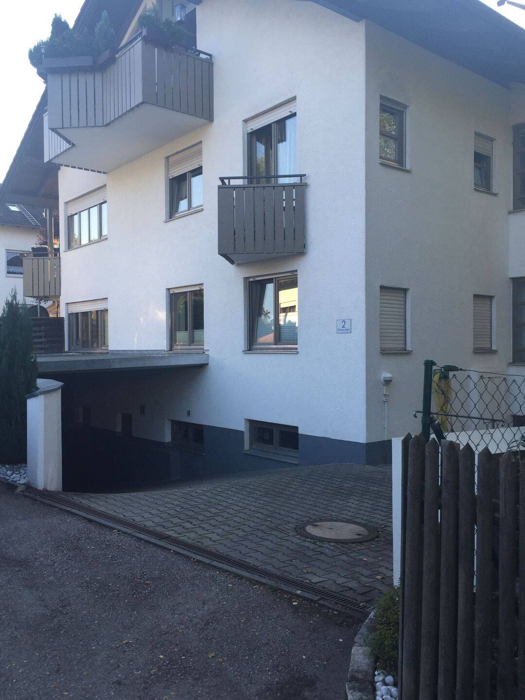 Seenähe – Charmante 2-Zi. DG Whg. in ruhiger Lage in Starnberg, 82319 Starnberg
