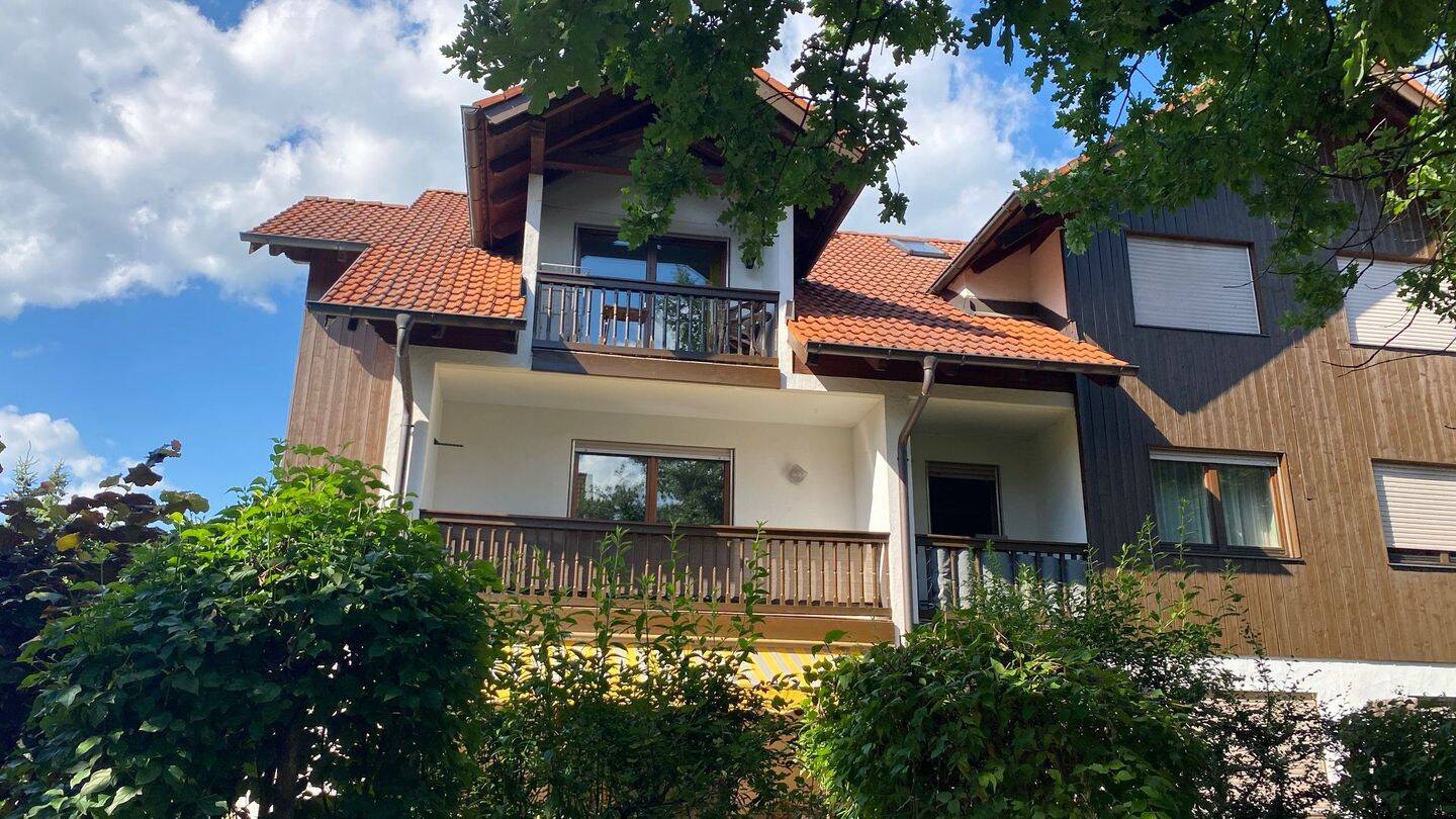 3-Zimmer-Wohnung im 1. OG mit Südbalkon, Stadtnah, 82362 Weilheim i. OB