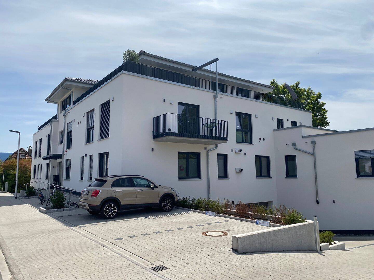 Moderne 2-Zimmer-Neubauwohnung mit Einbauküche, Aufzug und Tiefgaragenstellplatz in Oberkirch, 77704 Oberkirch