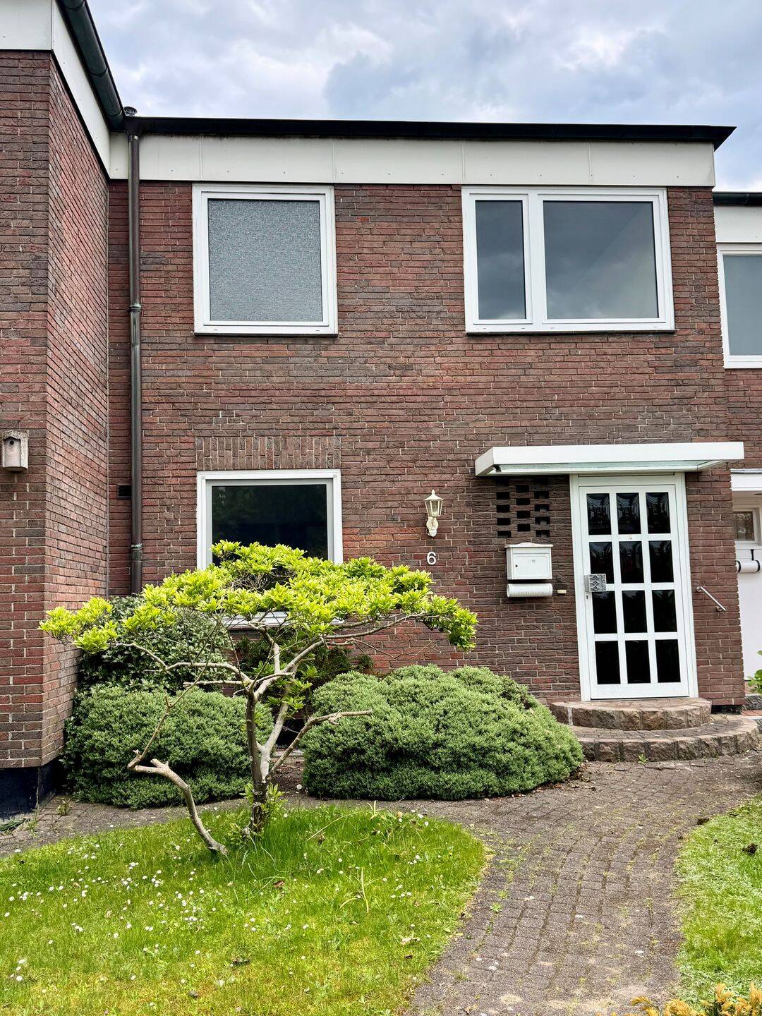Mittelreihenhaus mit großem Garten in Norderstedt -courtagefrei-, 22846 Norderstedt