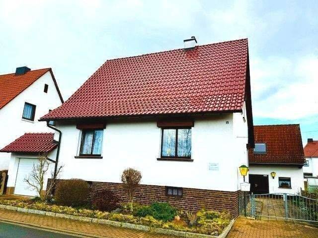 Tolles Einfamilienhaus mit Nebengebäude in super Lage von Weißenfels OT Leißling, 6667 Weißenfels