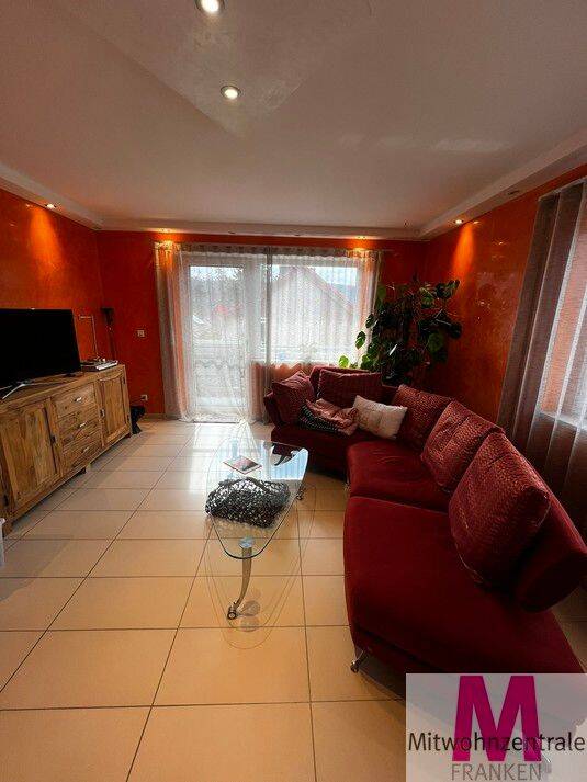 Exklusives Wohnen in Lindelburg  Stilvolle 3-Zimmerwohnung mit Balkon, 90592 Schwarzenbruck